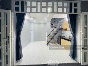 bán nhà thạch lam, mặt tiền 4.2m, 3 tầng, tặng nội thất mới, chỉ 2.4 tỷ