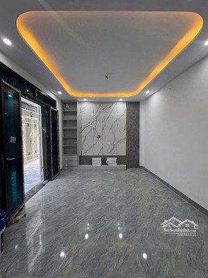 chính chủ gửi bán nhà 4 tầng x 35m 2 mặt thoáng ngõ ô tô đỗ cách nhà 10m, ở phụng châu, chương mỹ