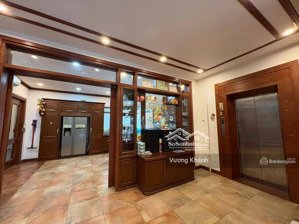 biệt thự dịch vọng - dt 150m2 - mt khổng lồ - ở vip - đẳng cấp - giá 42 tỷ