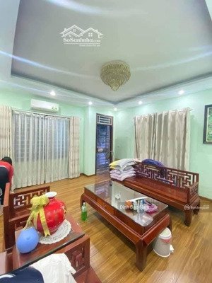 phố vip đào tấn - nhà đẹp 5 tầng - lô góc - ngõ thông - gần phố - diện tích 35m