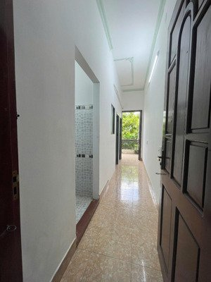 cho thuê căn hộ 2 phòng ngủ ban công full nt ở được 4ng 4xe gần đại học văn lang cs3