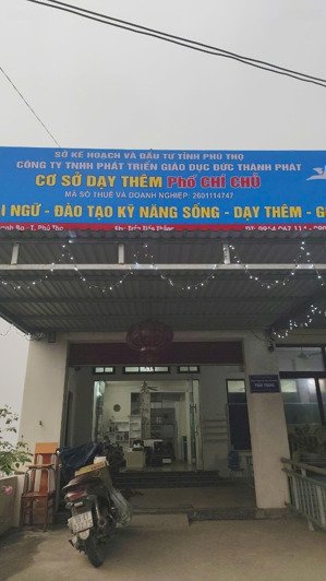 cho thuê nhà 2 tầng - nguyên căn