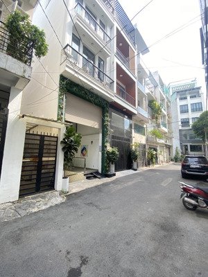 bình thạnh - hẻm xe tải kinh doanh tốt - nguyễn văn đậu 181m2 (8.4x22) 4 tầng 14pn/16wc - chỉ 26tỷ