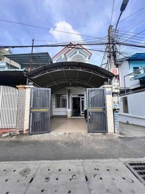 cho thuê nhà nguyên căn ở phú hoá gần chợ bình điền