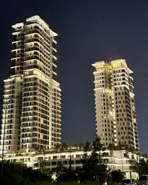 em zeit tân cho thuê căn 2 phòng ngủ ntcb, nhà mới 100% - view sông sg & quận 1 rất đẹp