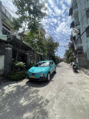 chỉ 4.4 tỷ tl nhà hxh thông, ngang 4.5m, đường 385, tăng nhơn phú a, q9.