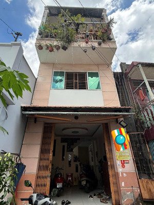 bán nhà hxh lạc long quân tân bình gần đại học bách khoa thành phố nhỉnh 6 tỷ.