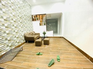 siêu hiếm - nhà dân xây khương trung - thanh xuân ở ngay gần ô tô 35m 5 tầng chào hơn 6 tỷ