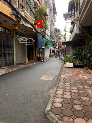 bán gấp nhà riêng tây sơn - đống đa - dt40m - mt3m - 3pn - 2vs - ô tô đỗ cửa - dân xây 2 thoáng