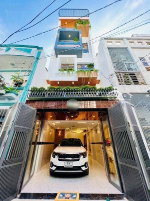 chính chủ cần vốn làm ăn bán gấp nhà nguyễn thị thập, p. tân quy, q7. lh - trúc