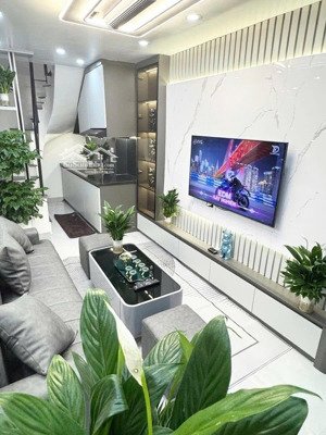 trung tâm đống đa - nhà đẹp ở ngay - 3 ngủ khép kín đủ công năng