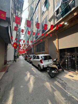 bán tòa căn hộ cao cấp nguyễn an ninh