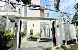 nhà mới xây 2 tầng tâm huyết, vị trí vàng tại vĩnh trung, nha trang, giá chỉ 3tỷ3 vào ở ngay