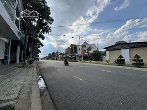 cơ hội vàng cho nhà đầu tư! bán nhà mặt tiền đường 23/10, gần siêu thị go! - sổ hồng riêng