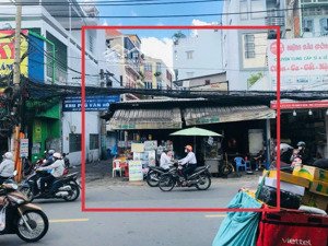 chính chủ cần bán nhà góc 2 mặt tiền đường cách mạng tháng tám p13 quận 10. dt: 7,64x26m giá 35 tỷ