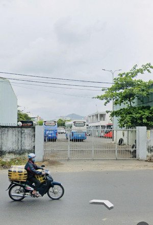 lô góc 2 đường 10m tặng dãy trọ thu nhập 18tr/th đường vũ trọng hoàng 187m2 ngang 11m 9.x tỷ