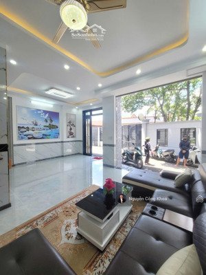 bán nhà ngang 7,13m, sân ô tô, phòng ngủ dưới, gần ngã ba tân vạn 1,5km, p.tân vạn, tp.biên hòa