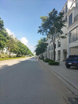 giá bình dân chỉ 16.7 tỷ, đường 17m, kinh doanh, hinode royal park, hoài đức