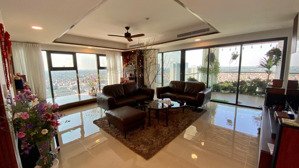 chính chủ bán căn hộ cc, nội thất gỗ cao cấp 160m2 tại tòa khu aquabay, ecopark giá 85 triệu / m2