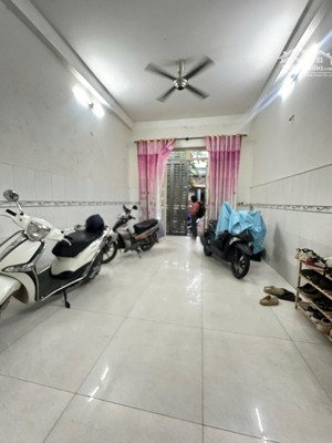 bán nhà đường số 9, bình hưng hòa, bình tân, hồ chí minh, 3 tầng lầu, giá ưu đãi nhỉnh hơn 5 tỷ.