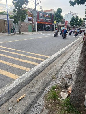 bán đất gấp tại hóc môn, 12 tỷ, 640m2, mặt tiền 15m