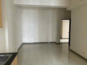 cho thuê căn hộ sky9,đường liên phường,quận 9 gồm 2 phòng ngủ,2 vệ sinh 7 tr/th.lh 