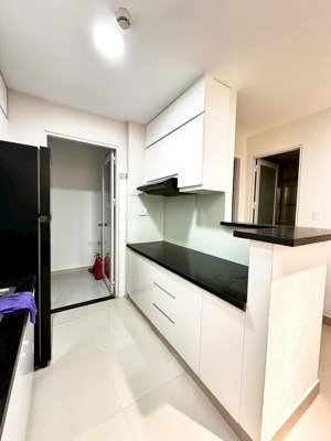 bán gấp căn hộ 3pn 73m² - chung cư bàu cát - giá 3.5 tỷ - cực kỳ thoáng đẹp!