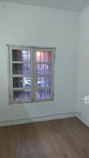 chính chủ cho thuê phòng 45 m2 tại ngõ 162 nguyễn văn cừ, long biên giá 5 triệu/th