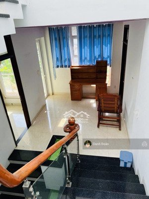 20tỷ nhà 3 tầng ngay khu biệt thự liên phường|9.6x18.5|sổ hoàn công|khu dân trí cao tiện ích