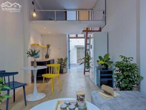 Căn hộ có gác phong cách vintage gần sân bay Tân Sơn Nhất – Quận Tân Bình