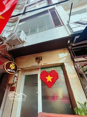 bán nhà dòng tiền 864 triệu/năm đường lê thánh tôn, phường bến nghé, quận 1. chính chủ bán