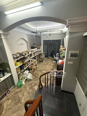 cần bán nhà hai bà trưng nhà đẹp - ngõ rộng - dt 44m2