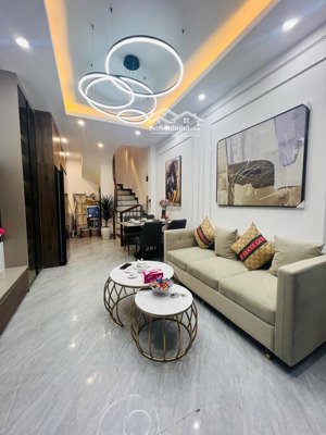 bán nhà phân lô hoàng văn thái, lô góc 2 mặt thoáng, ô tô tránh, vỉa hè kd, giá chỉ 11 tỷ