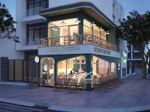 cho thuê nhà phố trương công giai, diện tích: 40m² x 5t, lô góc, vị trí đẹp, chỉ 30tr/tháng