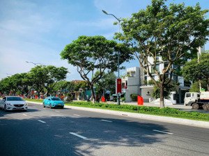 nhà 3 tầng đường lê văn hiến - dt: 6x29: 176m2 - dtsd: 480m2