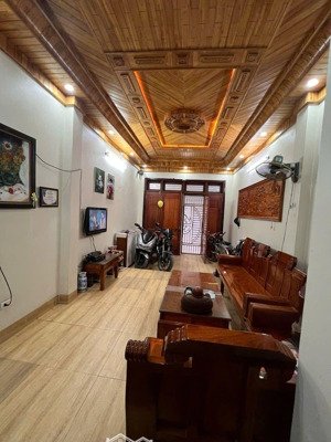 cho thuê nhà 4 tầng, hà đông, đầy đủ nội thất xịn sò, chỉ xách va li về ở