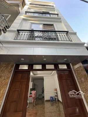 nhà mặt ngõ phố trương định- kinh doanh- ôtô thông- 5 tầng thang máy gần đại học bách kinh xây