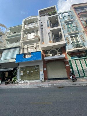 thương hiệu! bán nhà mt đường nguyễn trãi, quận 5 (4.5x25m, 5 tầng, hđt 120 triệu/tháng) giá 32 tỷ