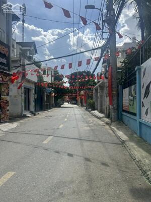 SIÊU RẺ Q2 – NHÀ 3 TẦNG Ô TÔ ĐỖ CỔNG – ĐƯỜNG 6 BÌNH TRƯNG TÂY – 56M² – CHỈ 5.6 TỶ Liên hệ: Thiện Nhà Đất Q2 Mã căn: Mks62.2-6NTD