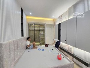 nhà phố bạch mai - đẹp long lanh - ôtô 5 tạ đỗ cửa - 2 mặt ngõ thoáng - gần đại học bách kinh xây