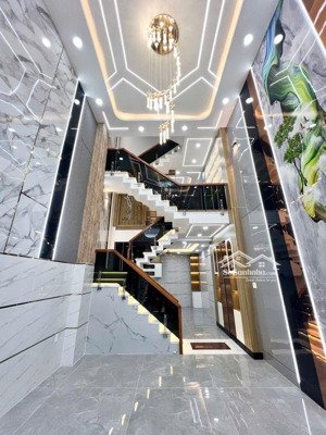 siêu phẩm 5 tầng mã lò - 4pn - gần aeon bình tân, sát bệnh viện bình tân giá 7.2 tỷ.