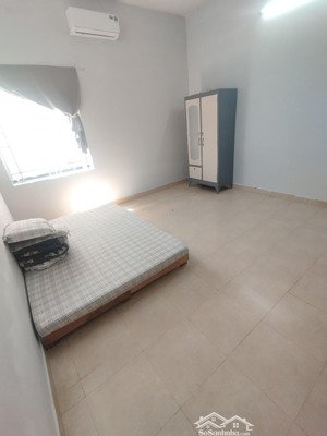 phòng 4 triệu full nội thất 25m2. đường tạ quang bửu p4 q8