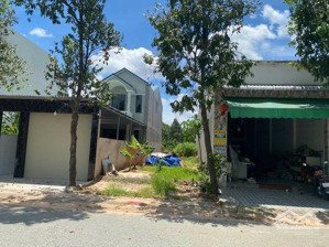 hàng ngộp giá mềm, mua liền tay chỉ với 950tr có ngay lô đất 150m2 kcn mp4 full tc, mtd nhựa 12m