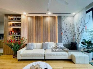 bán cắt lỗ căn hộ 99m2, 2pn, full đồ, ban công đông nam, cc n10 hà đô park view. giá 9 tỷ