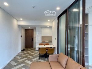 cho thuê 1pn 1wc góc full nội thất giá 28tr/tháng. view cầu ba son và sông sài gòn.