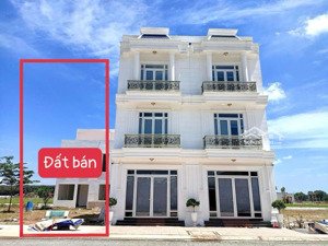 chính chủ bán lô đất ngay kcn vsip 2 giá 998 triệu, mặt tiền đường đt741 gần làng đại học cổng xanh