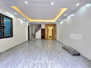 bán nhà mặt ngõ đội nhân ba đình, ô tô tránh, vỉa hè, kinh doanh, 7 tầng thang máy, 40m2, 17,8 tỷ