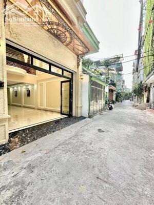 Bán Nhà Khu Phân Lô 918 Phúc Đồng, Long Biên, 92m2, MT5m, 8 Tầng, Gara ô tô, Thang Máy