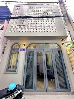 Nhà trệt lầu đầu hẻm 178 đường Xô Viết Nghệ Tĩnh