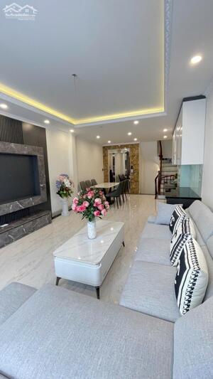 Bán nhà Đỗ Ngọc Du 30m2 nhà đẹp căn hộ gần phố cổ sổ đẹp 7.6 tỷ